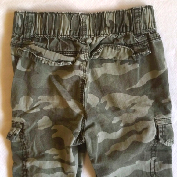 old navy camo straight leg cargo pants 2T unisex toddler - Picture 7 of 9